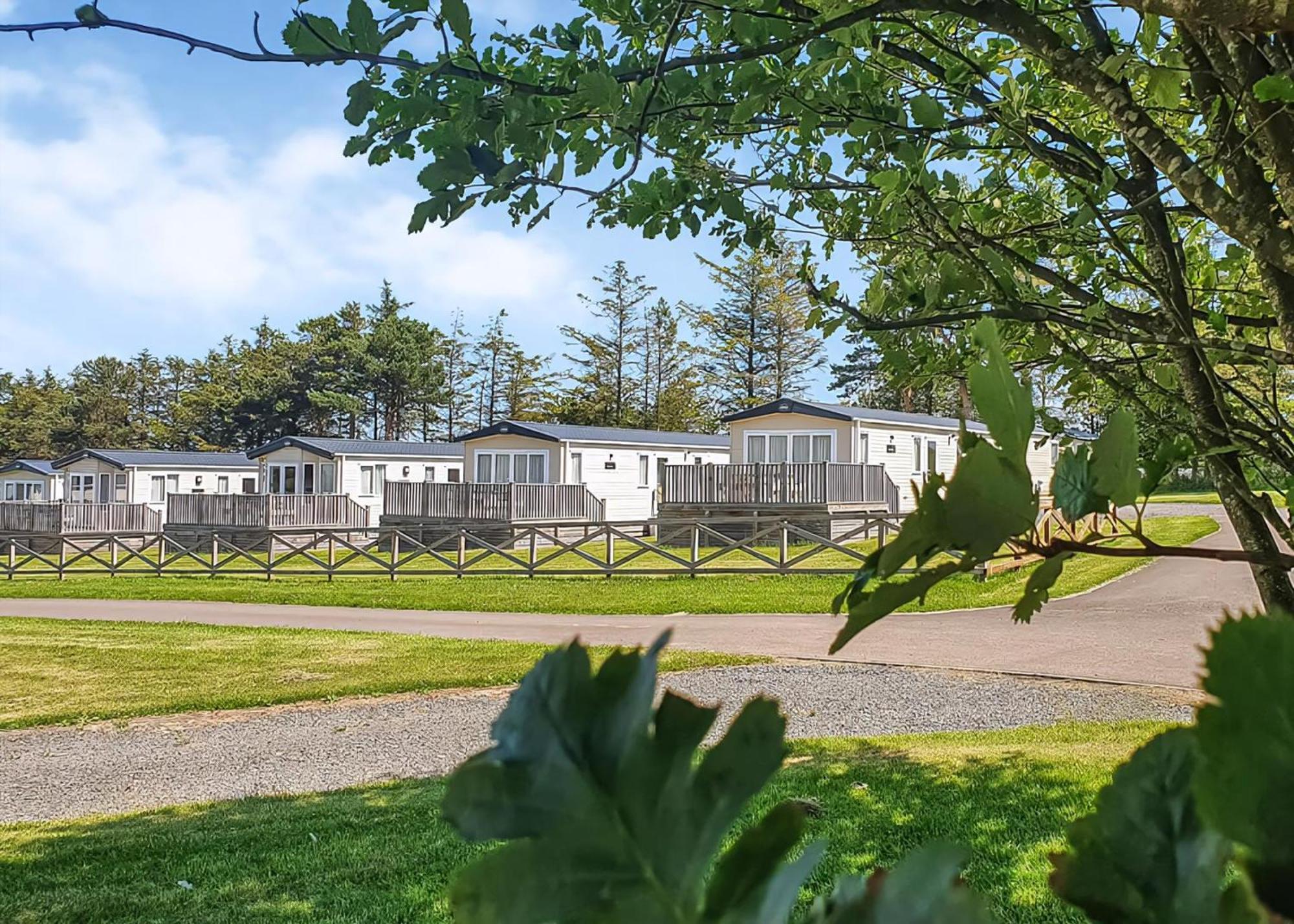 Waren Caravan Park Bamburgh Esterno foto