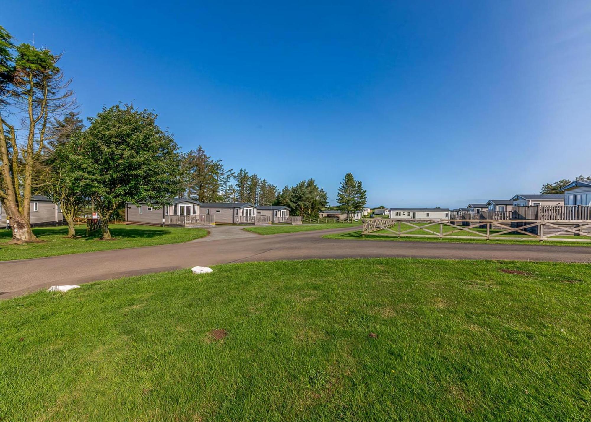 Waren Caravan Park Bamburgh Esterno foto